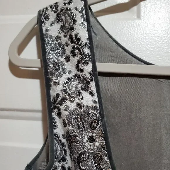 Vintage Rose Dirndl Metallic Floral Paisley Sleeveless Maxi Dress Gown Bridgeton